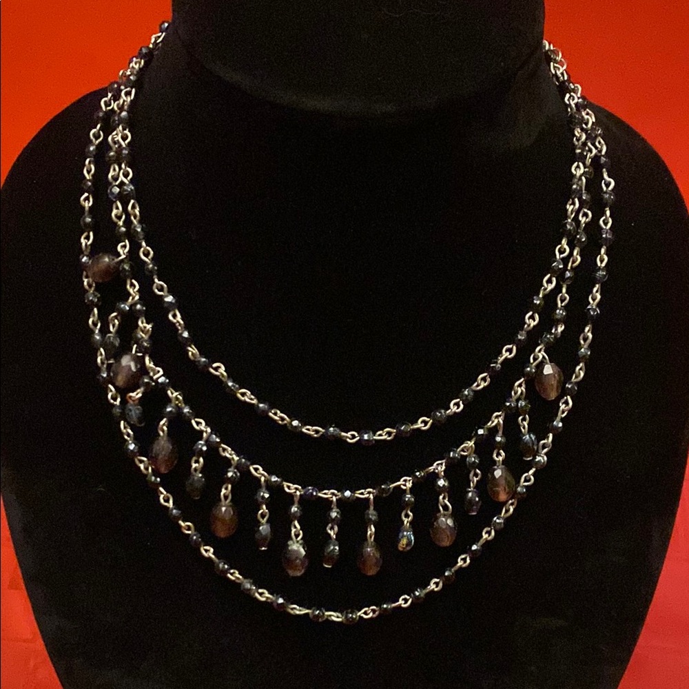 Elegant Silver Tone Necklace
